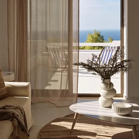 ヴィラ Kalas Seaview Residence, A Serene Sanctuary, By Thinkvilla *